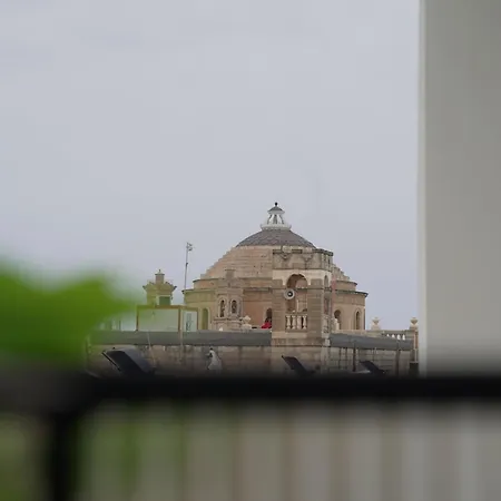 Affordable Malta Summer Retreat Mosta