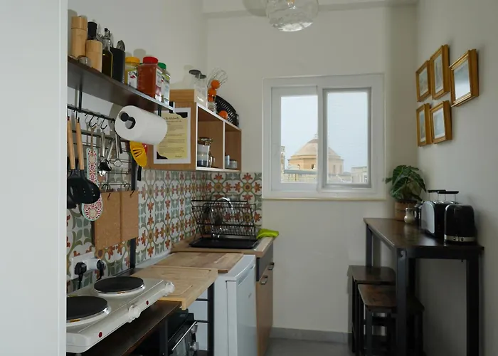 게스트하우스 Your Modern Comfort In Malta