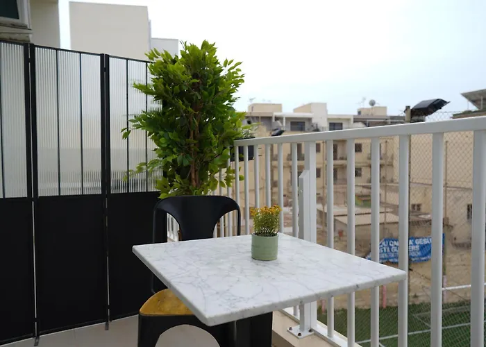 게스트하우스 Your Modern Comfort In Malta 모스타