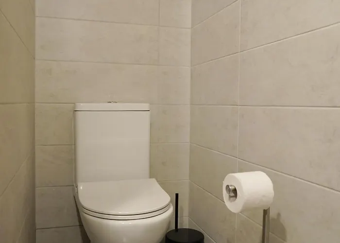 Your Modern Comfort In Malta 모스타