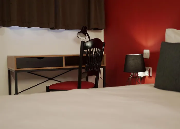 Your Modern Comfort In Malta 모스타