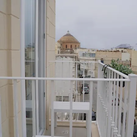 Affittacamere Your Modern Comfort In Malta *