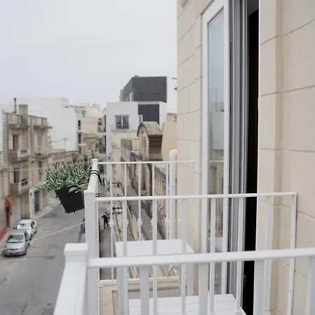 Pensionat Your Modern Comfort In Malta *