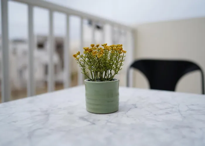 Your Modern Comfort In Malta Πανσιόν